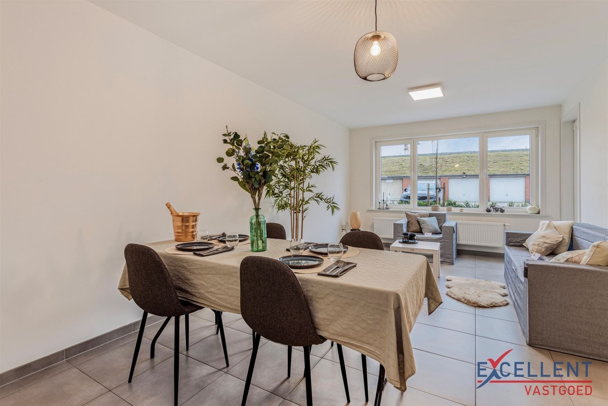 Modern appartement te koop centrum Deinze foto {{pictureIndex}}
