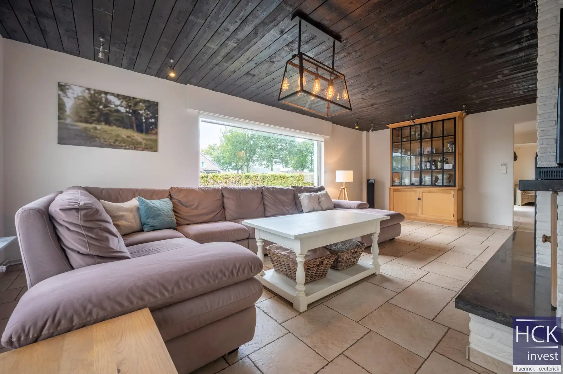 KRUISHOUTEM - Instapklare en prachtig gelegen woning met 4 SLPK. én zwembad foto 5