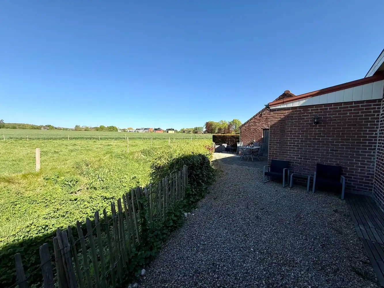Charmante woning op een prachtige ligging! foto 16