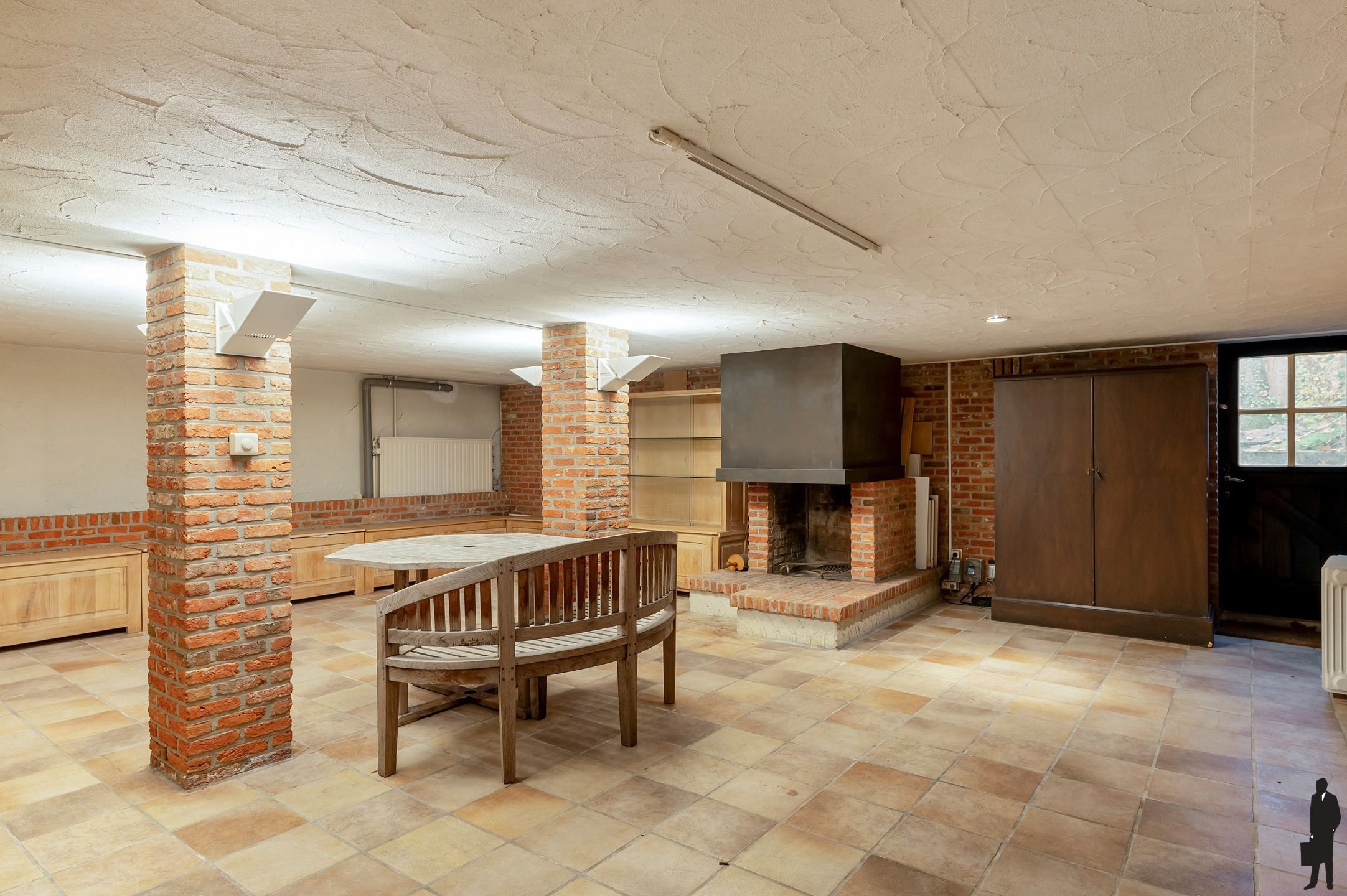 Op absolute toplocatie gelegen villa! foto 20