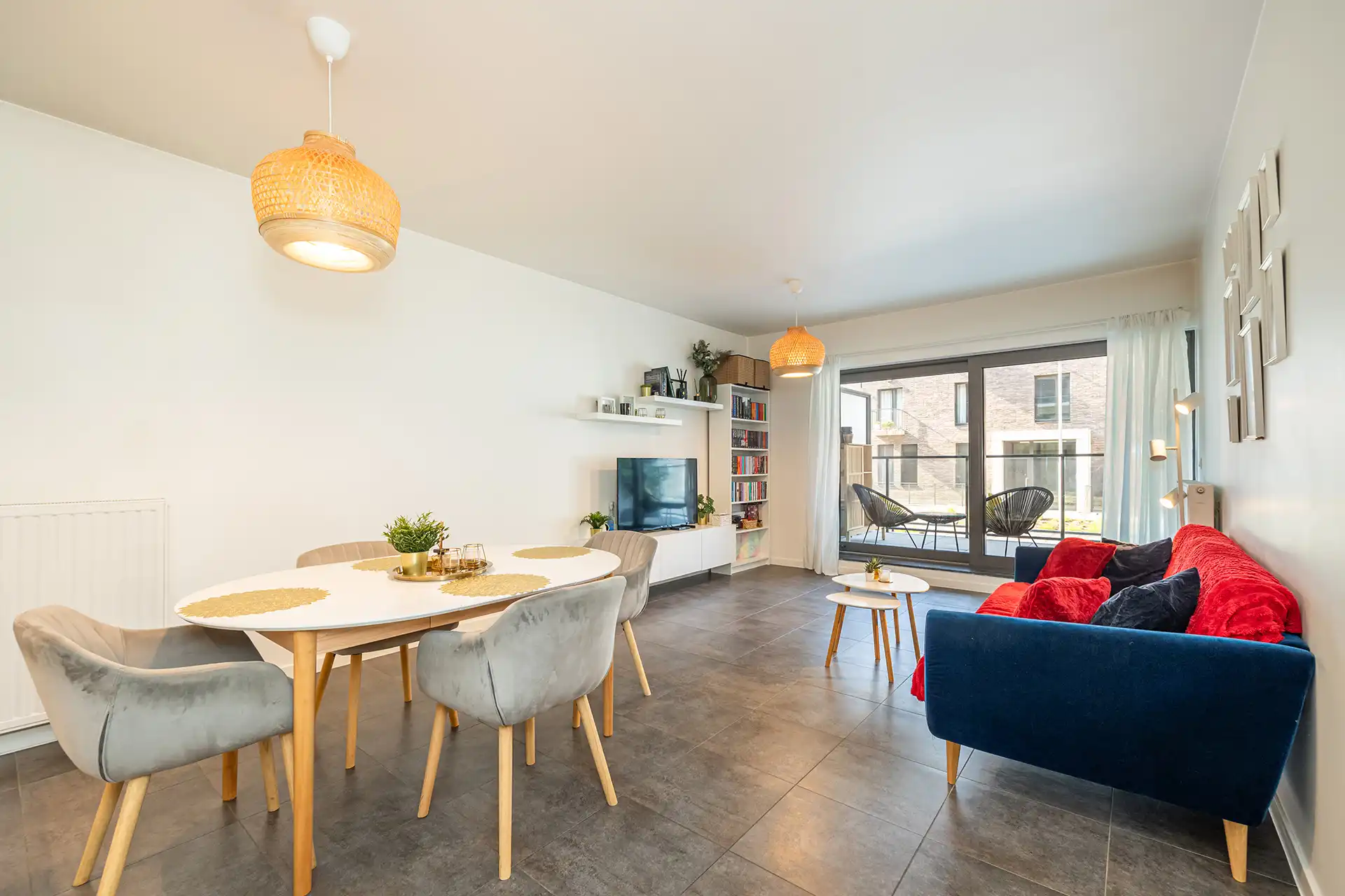 Instapklaar 1-slaapkamerappartement vlak aan de Schelde. foto 3