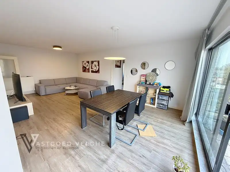 Ruim energiezuinig appartement met 3 slaapkamers van 107m² foto 5