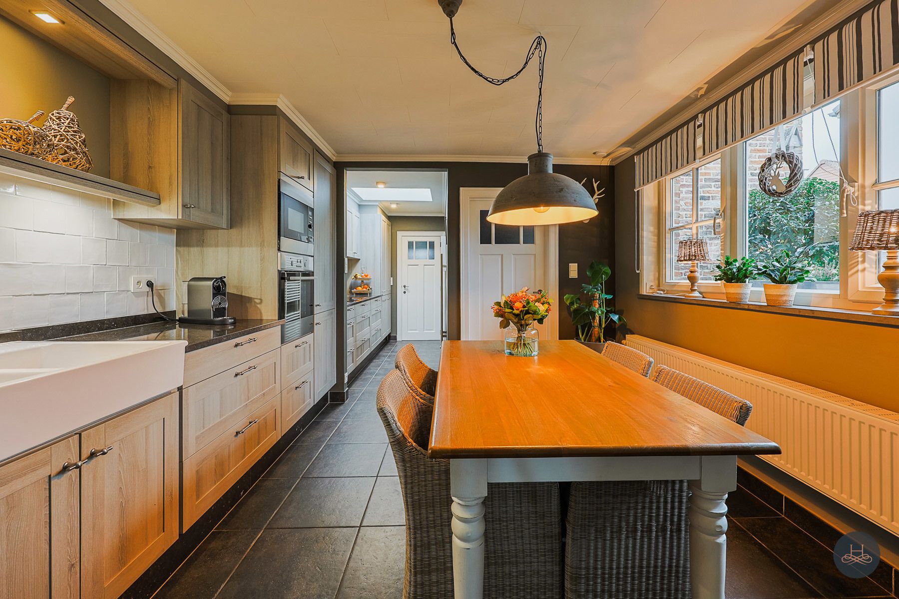 Landelijke woning in doodlopende straat foto 8