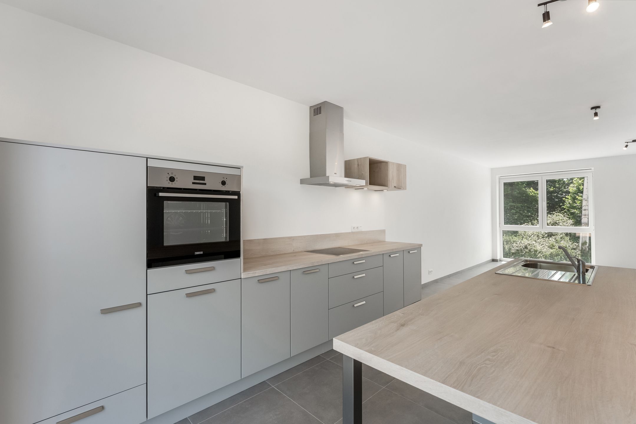 BEN-woning met dubbele garage  foto 4