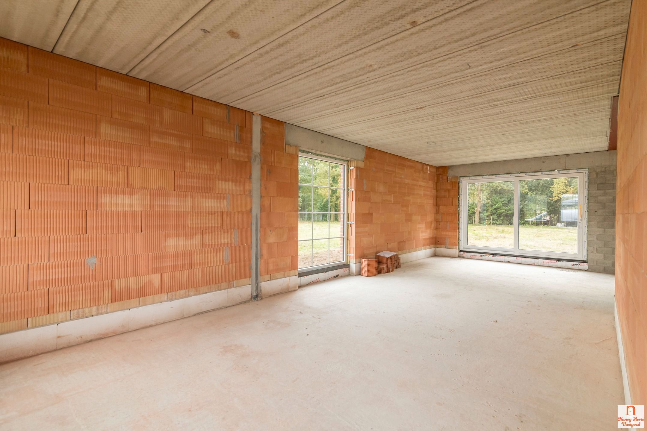 Halfopen BEN-woning in rustige straat met zuidgerichte tuin foto 8
