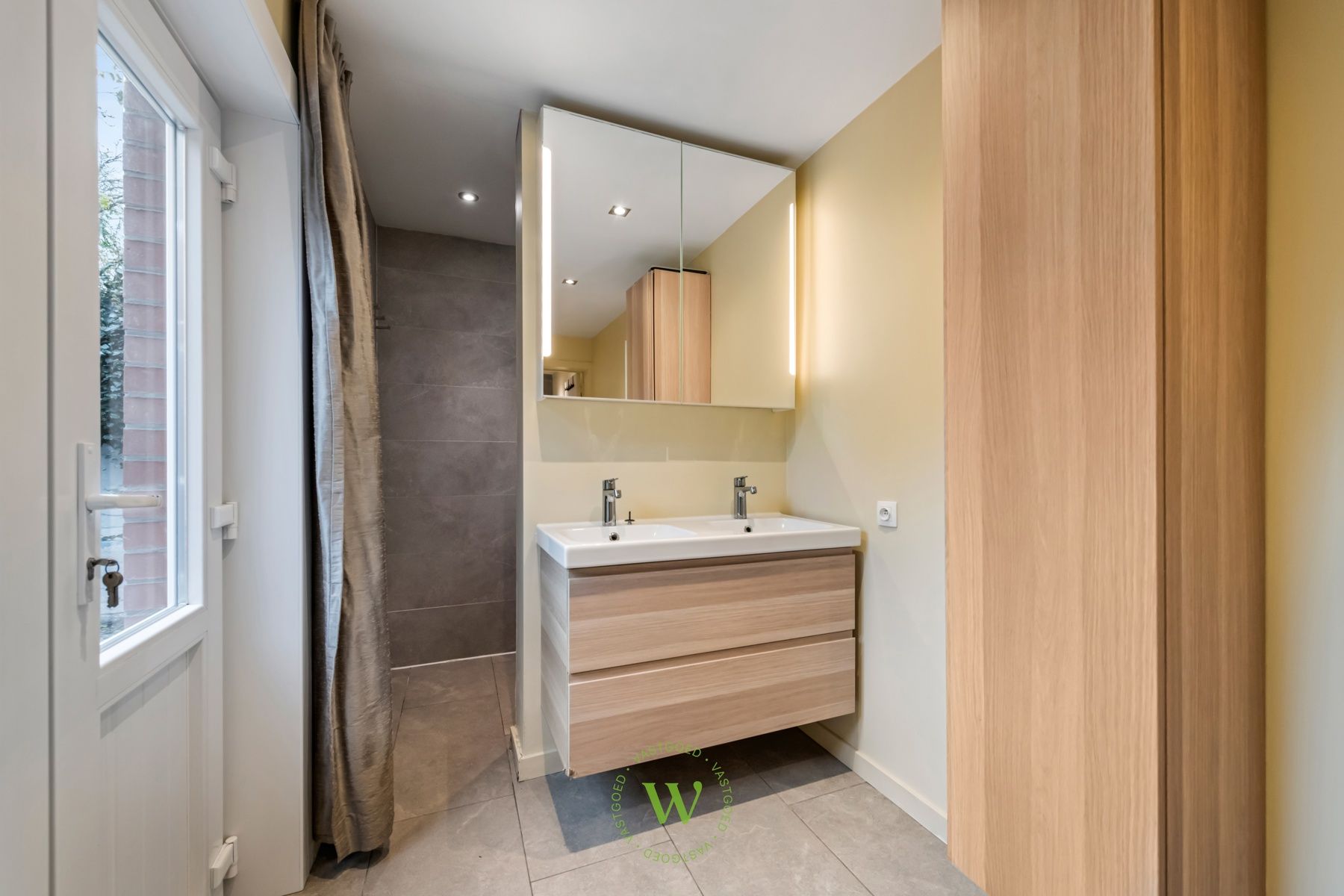 Smaakvol gerenoveerde woning met energiezuinig comfort. foto 8