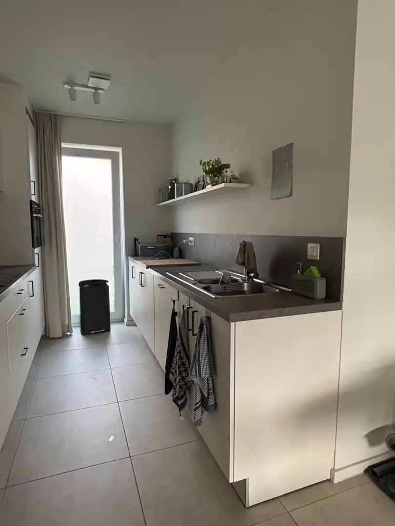 Moderne gezinswoning met 3 slaapkamers, ondergrondse staanplaats  en terras op de Groenloo-site in Koningslo foto 5