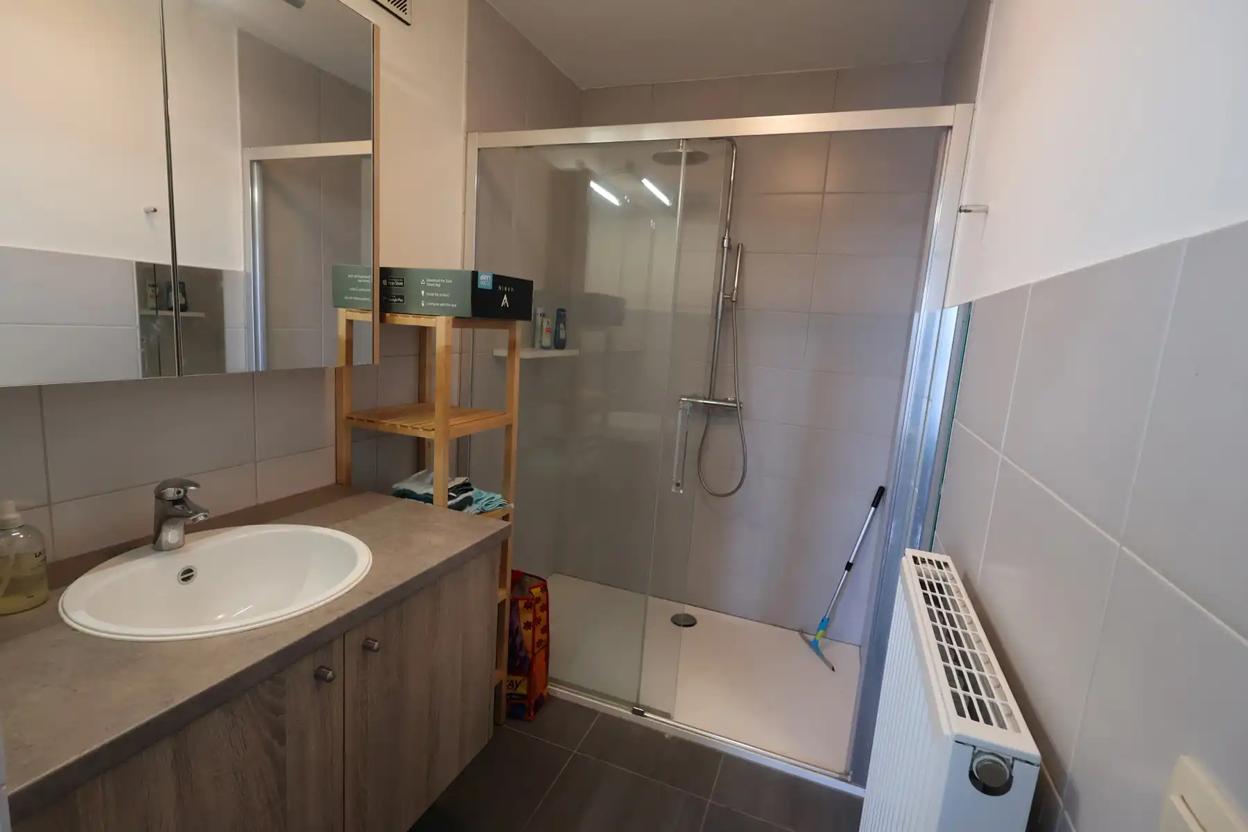 Appartement op de tweede verdieping achteraan met 1 slaapkamer, terras, autostaanplaats en lift in het gebouw. foto 6