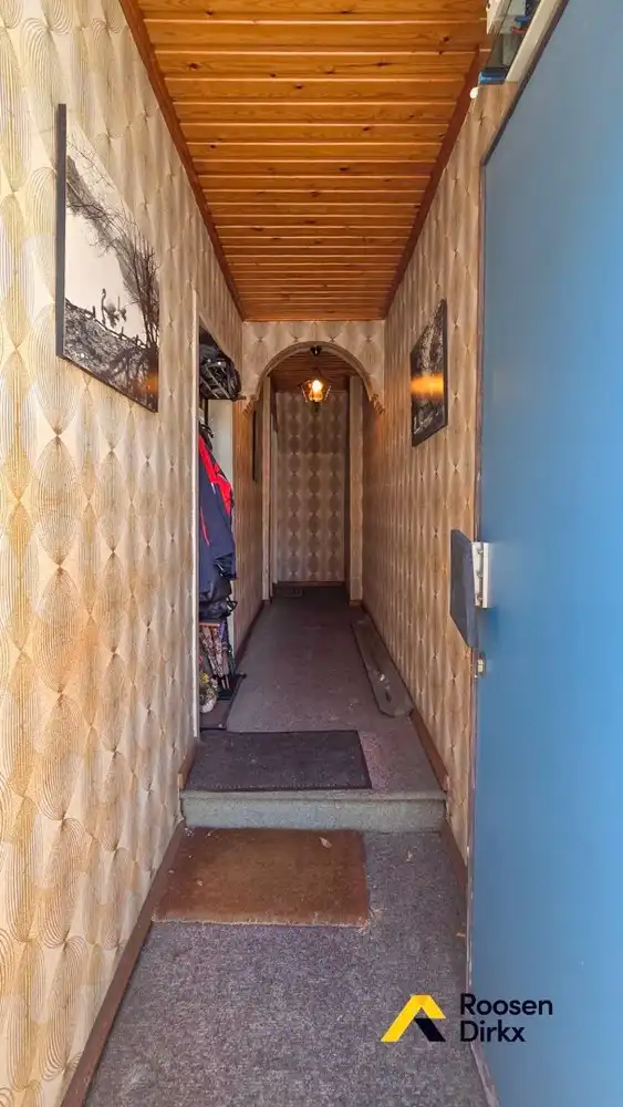 Te renoveren / af te breken woning hartje BREE! foto 7