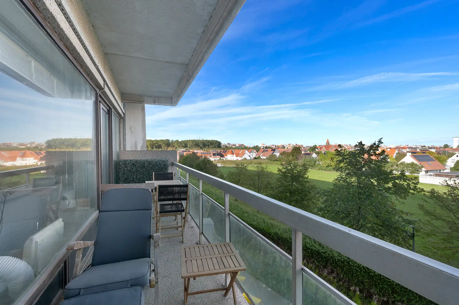 1 slaapkamerappartement met open zichten en groot terras foto 5