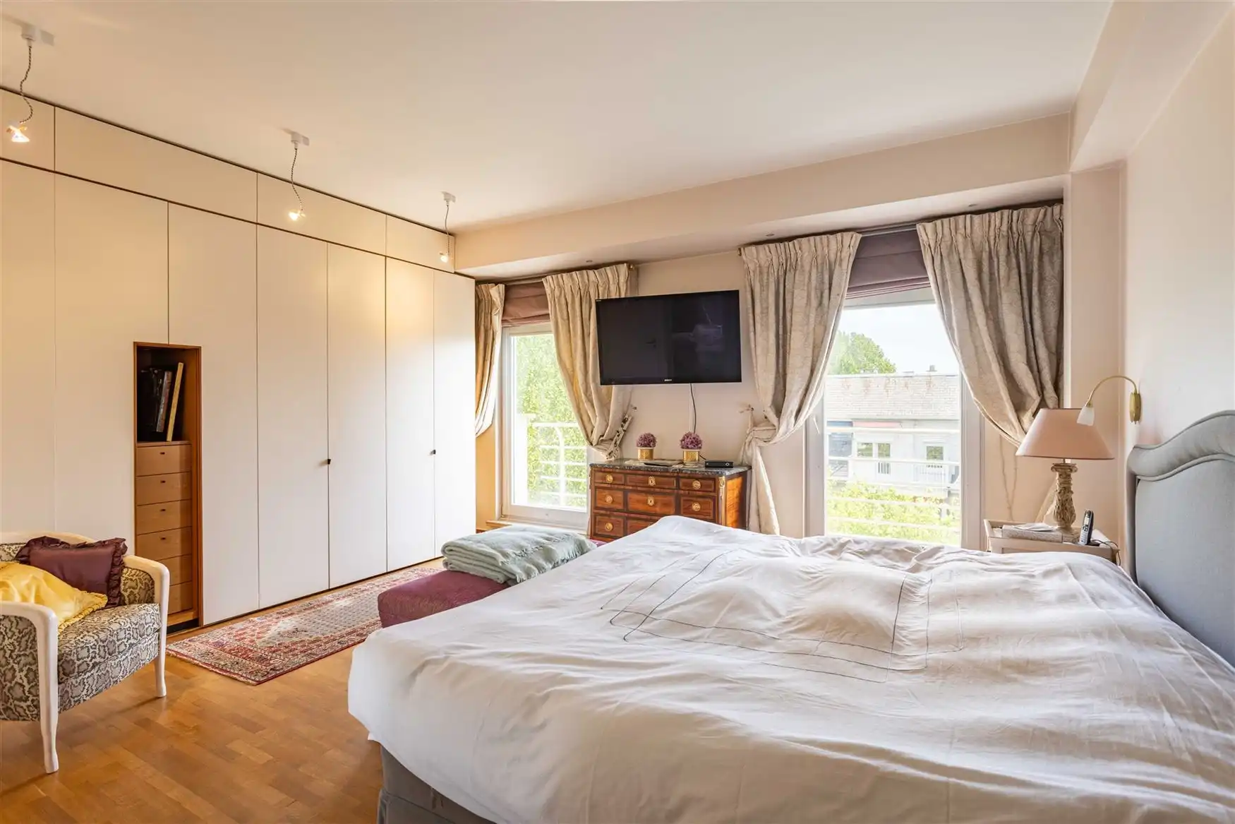 Luxueus appartement met 275 m² woonruimte en 3 terrassen foto 13