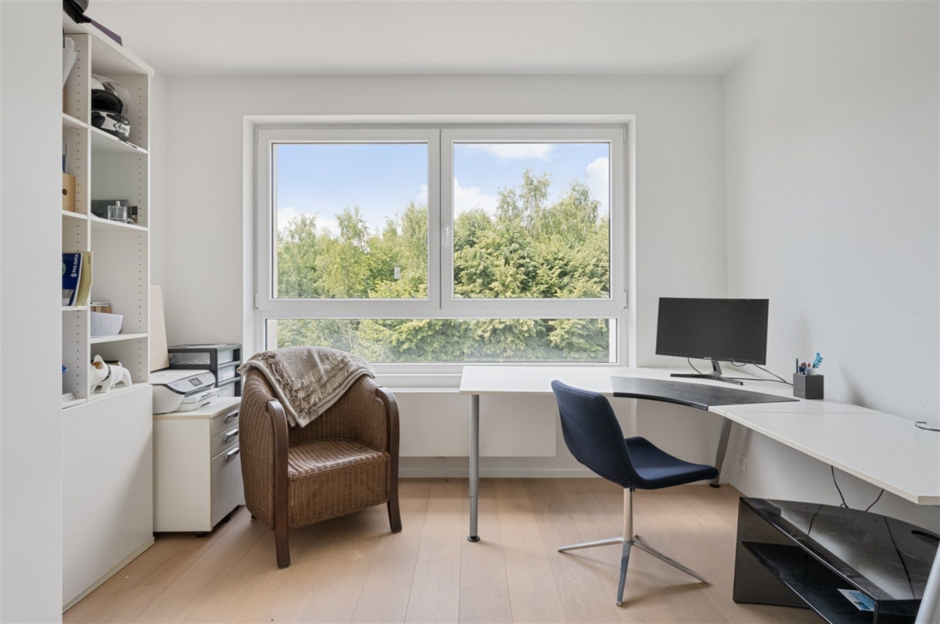 Ruim en stijlvol appartement met terras en prachtig uitzicht in hartje Aalst foto 15