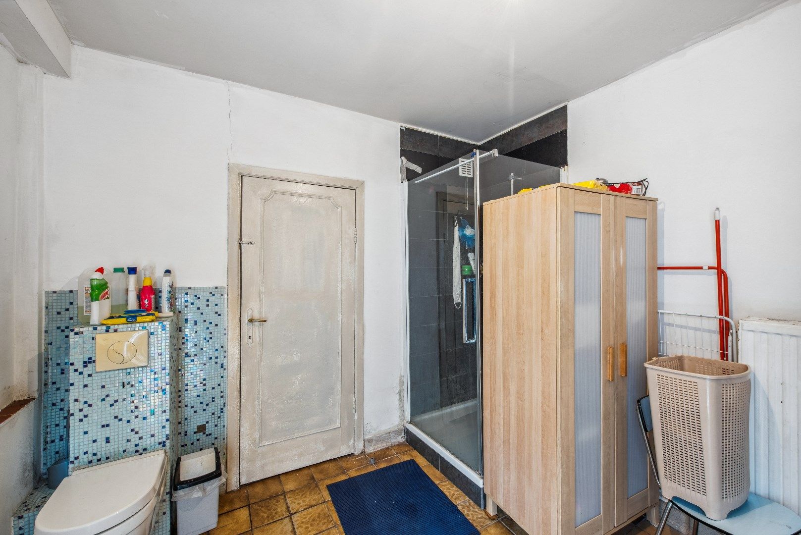 Ruime gezinswoning met 3 slaapkamers en garage pal in het centrum. foto 10
