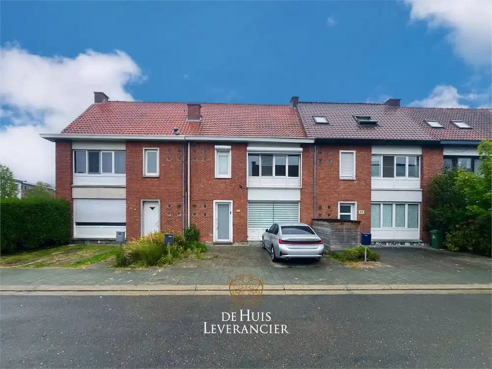 Instapklare gezinswoning (4 slpks) met garage in de Altenawijk foto 18