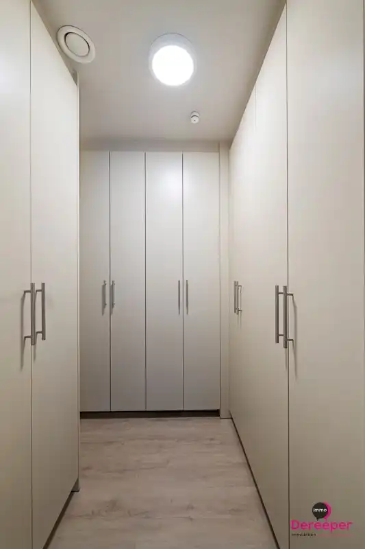 Prachtig instapklaar energiezuinig gelijkvloers appartement (2023) met tuin en 3 slaapkamers foto 12