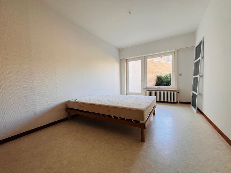 Centraal doch rustig gelegen appartement met een ruim tuinterras foto 8