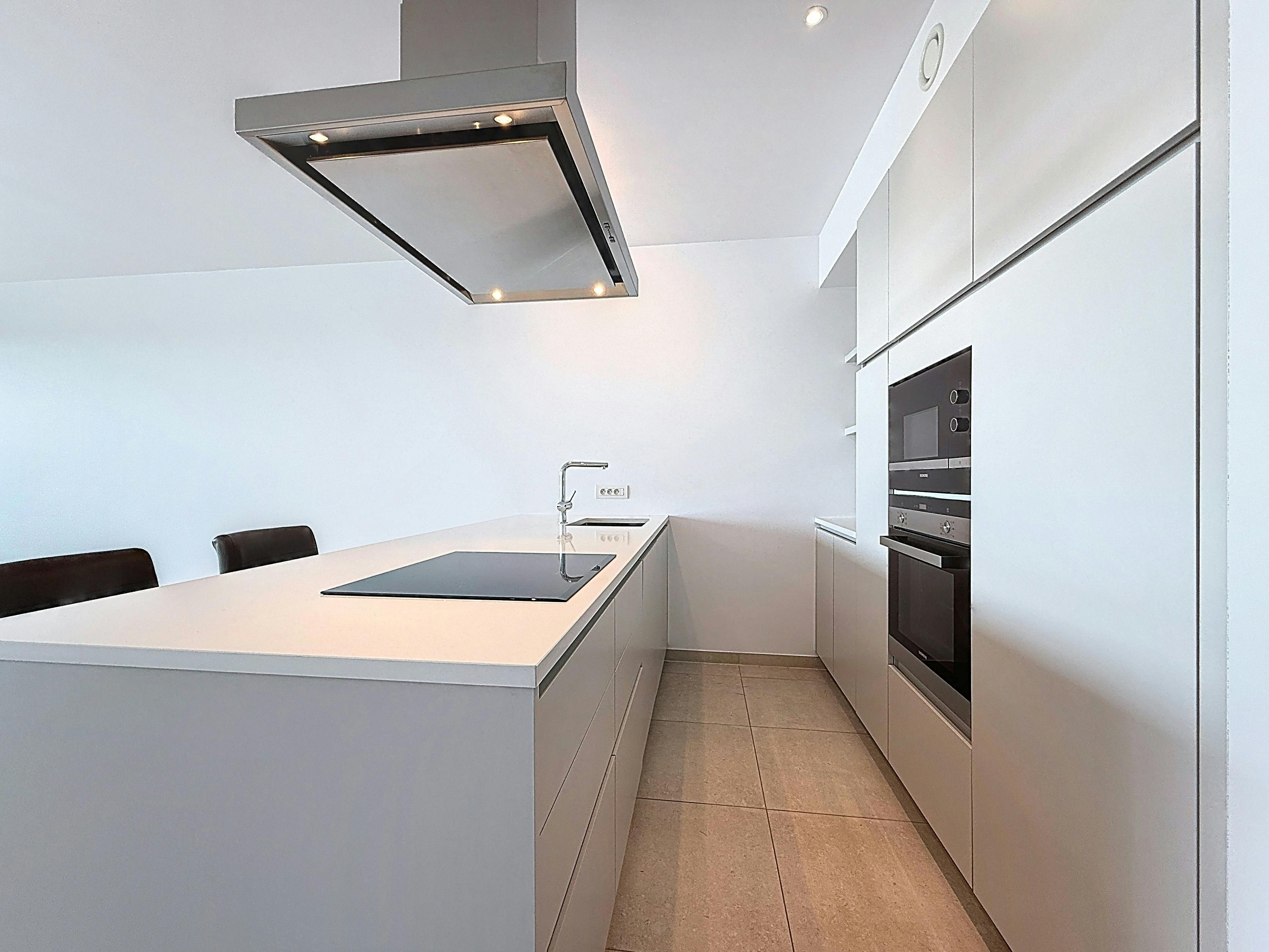 Appartement met prachtig zicht te huur in Sint-Baafs-Vijve foto 6