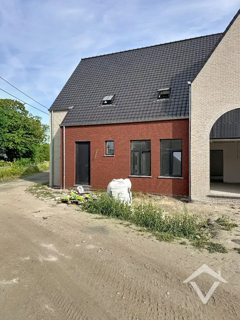 Nieuwbouwwoning met 4 slaapkamers te Westkerke foto 3