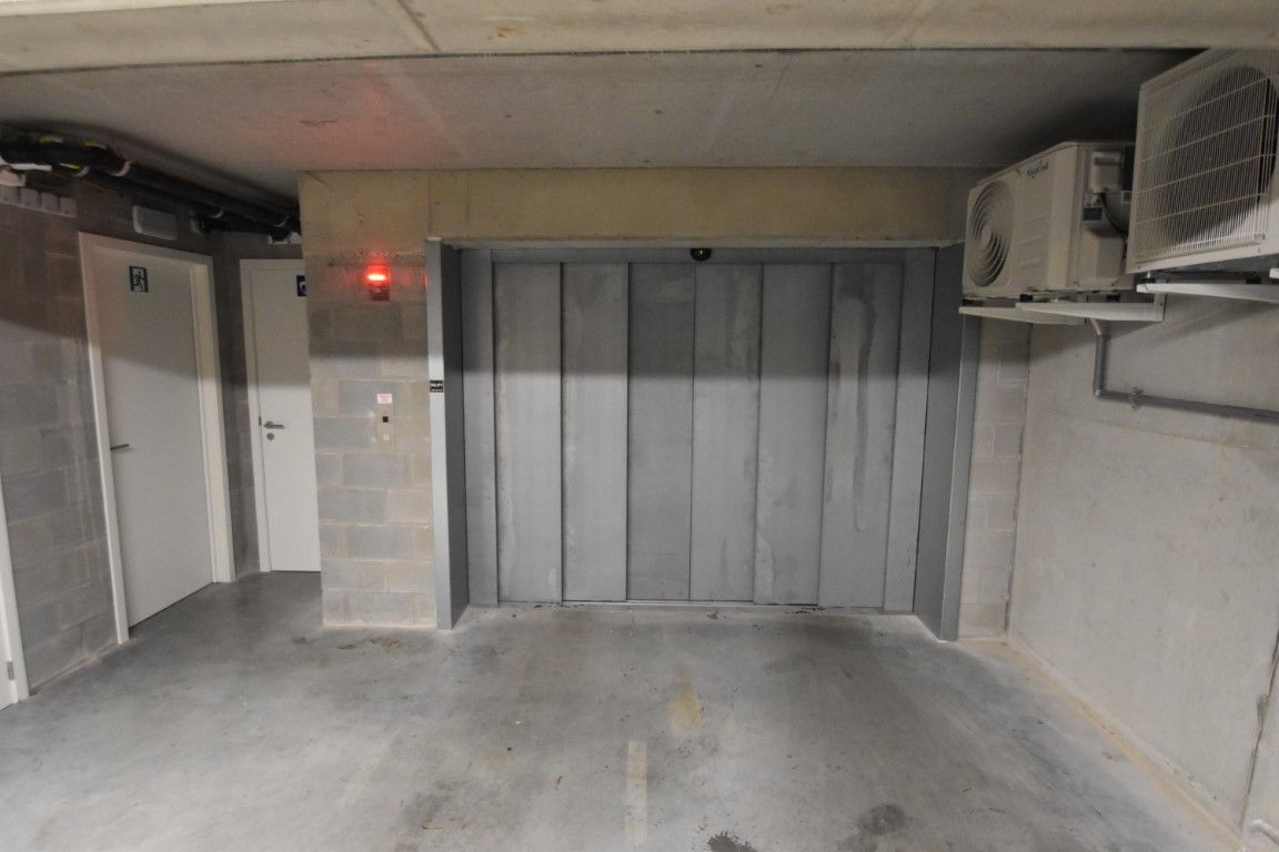 ondergrondse garage staanplaats foto 3