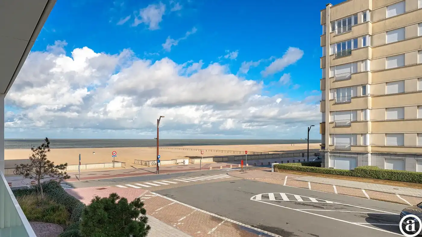 Nieuwbouwappartement met lateraal zeezicht in Duinbergen foto 7