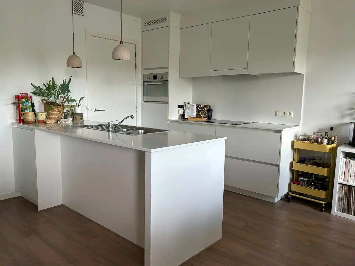 Ruim appartement met 2 slaapkamers in het centrum van Mol! foto 6