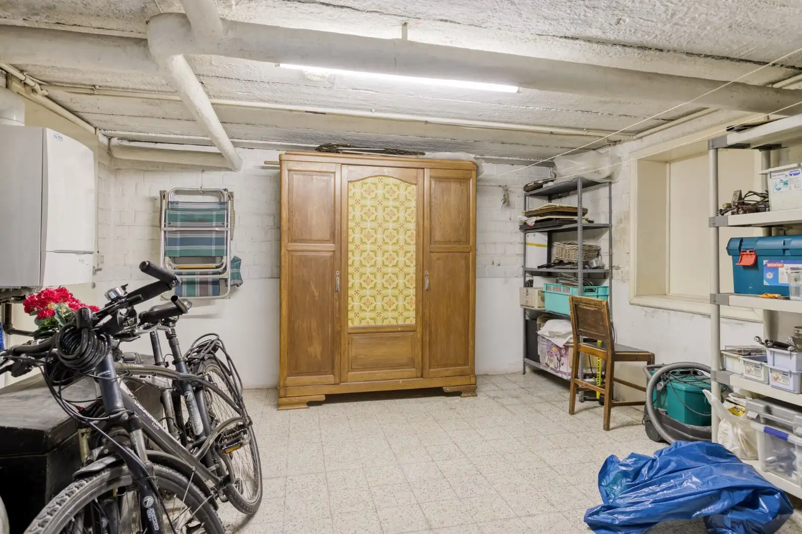 Mooi, uiterst lichtrijk appartement in het hart van Wevelgem! foto 17