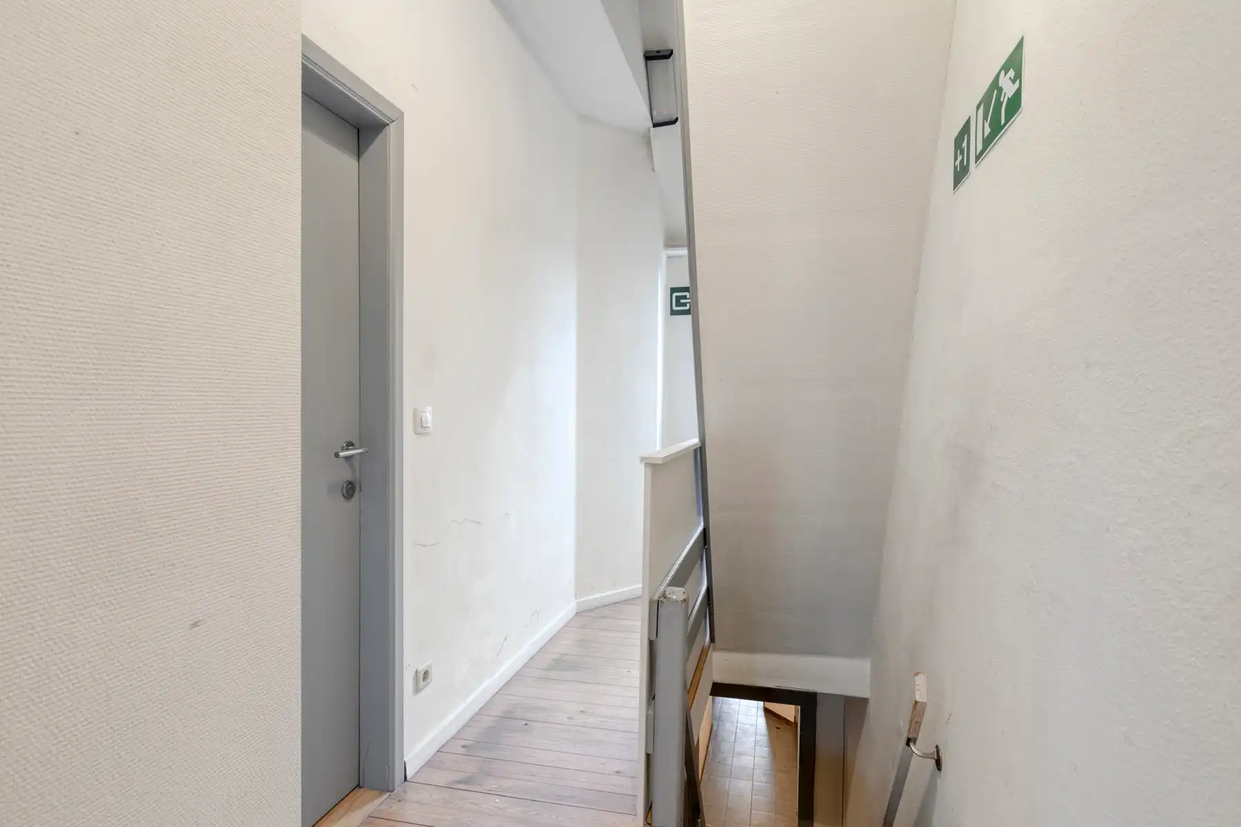 Studentenpand met 5 instapklare kamers en een tuin. foto 17