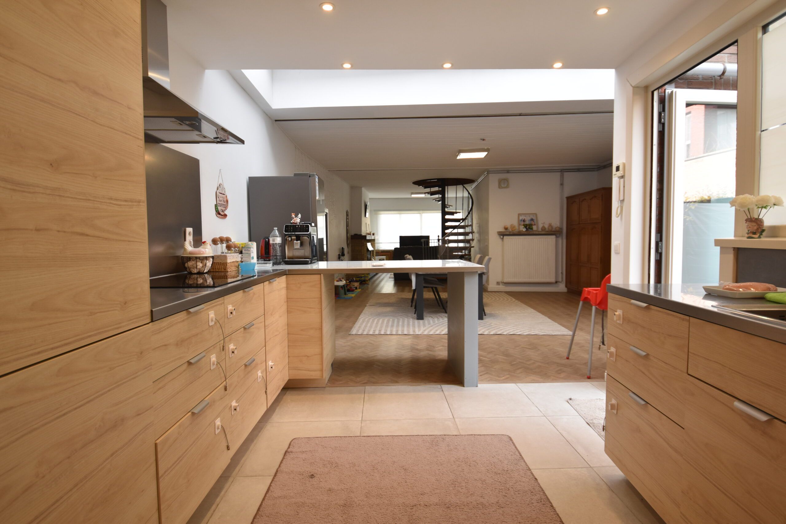 Unieke Vastgoedinvestering in hartje Sint-Niklaas foto 8