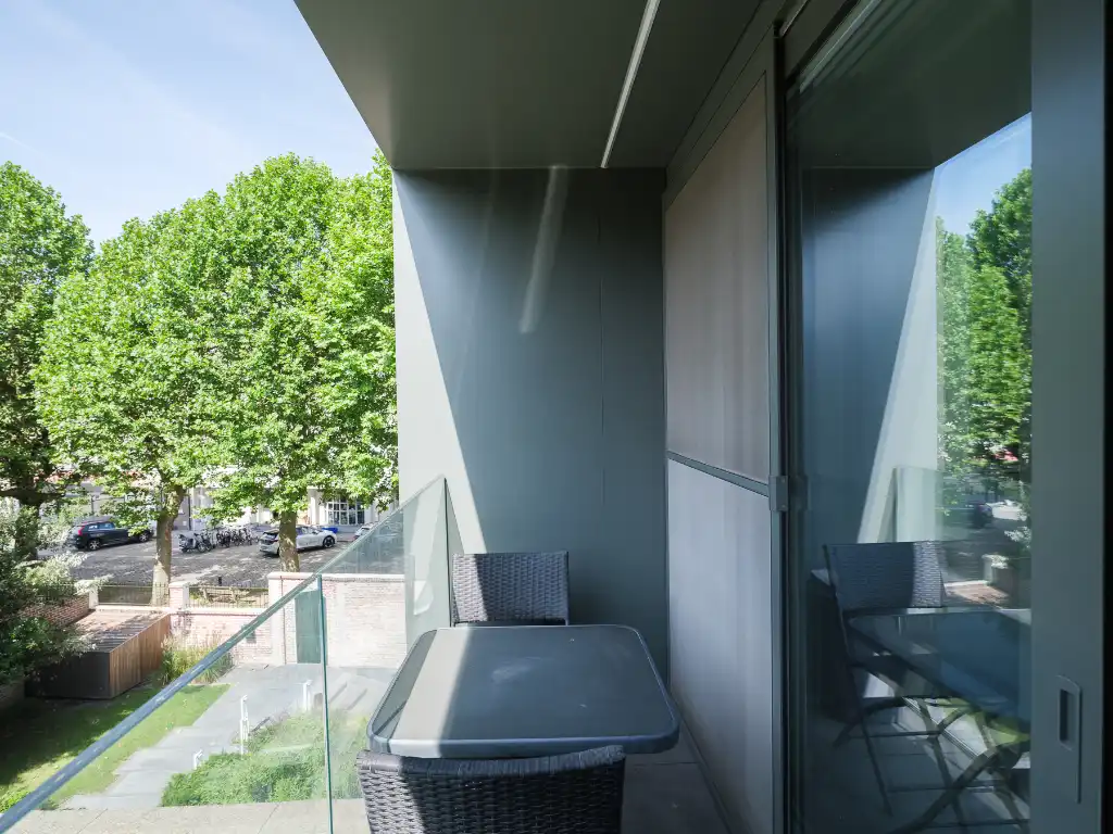 High-end afgewerkt tweeslaapkamerappartement met topligging aan de&nbsp;Coupure foto 6