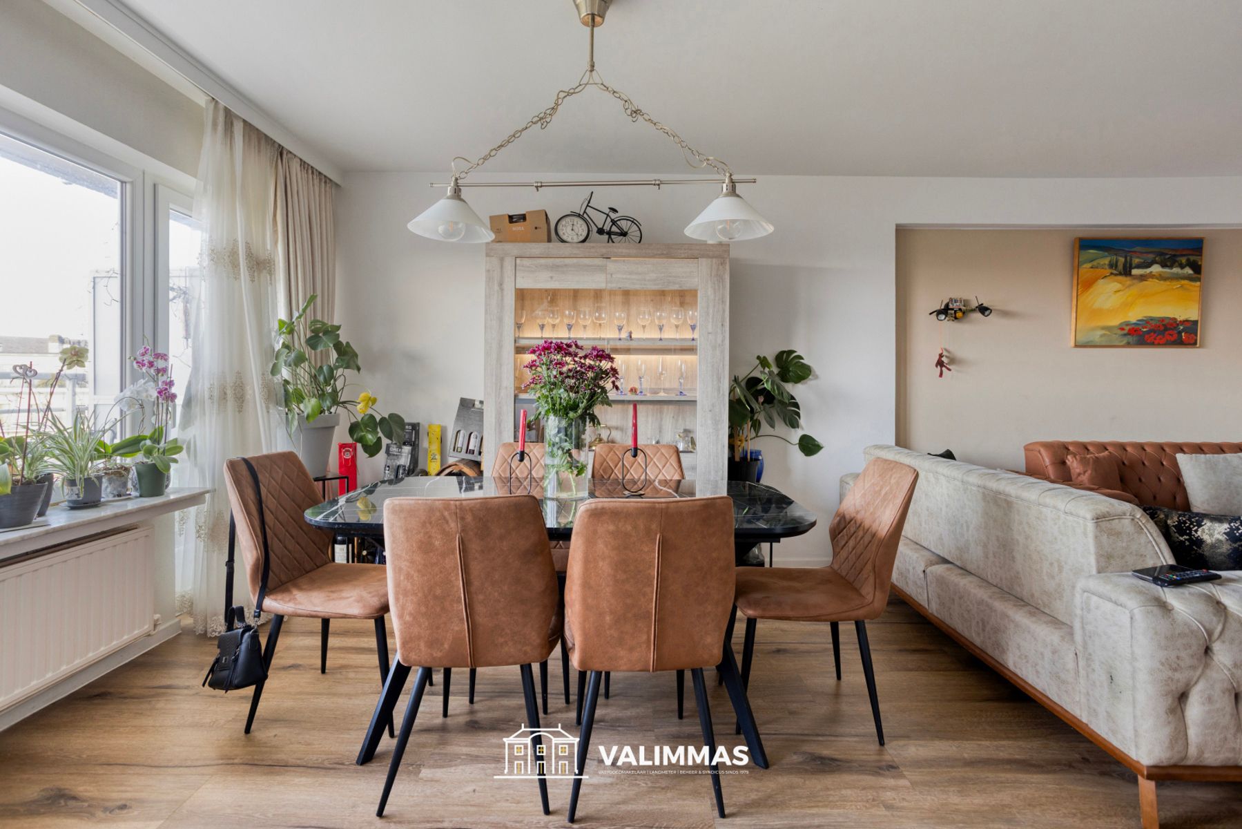 Gerenoveerd en comfortabel appartement met terras en kelder foto 8