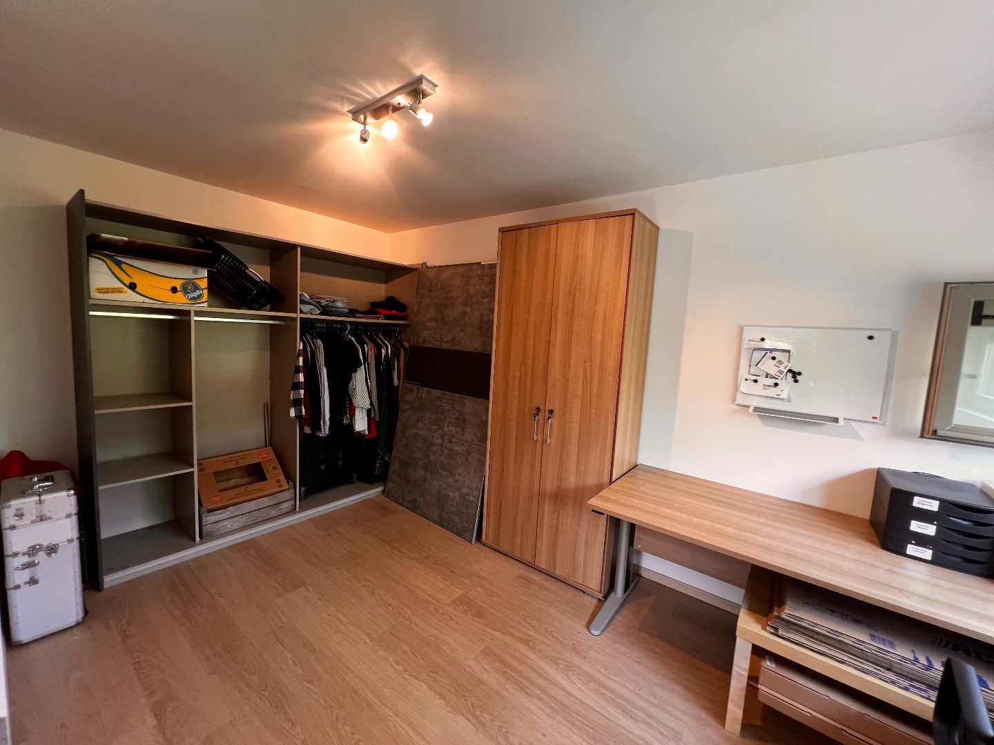 INSTAPKLARE WONING MET 3 SLAAPKAMERS, GARAGE EN TUIN IN ZONNEBEKE foto 16