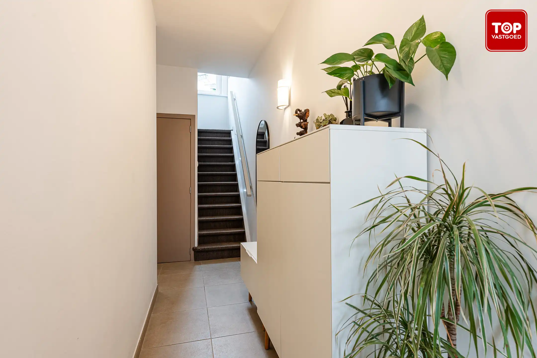 Gezellige instapklare woning met leuke stadskoer.  foto 3