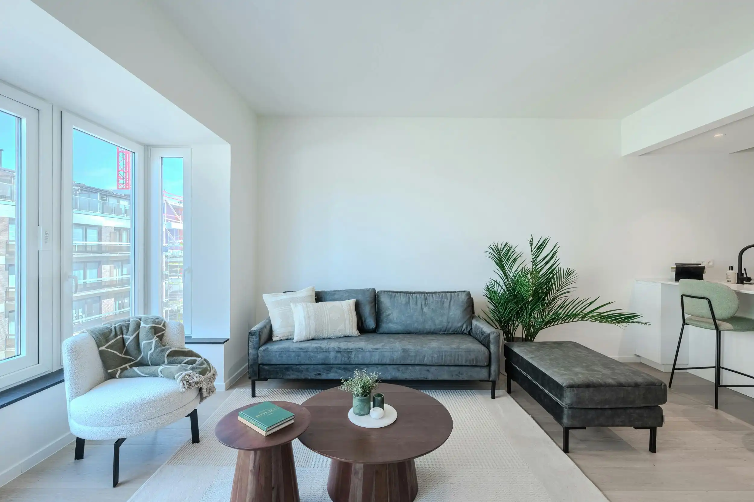 Gerenoveerd appartement te koop met zijdelings zeezicht! foto 4