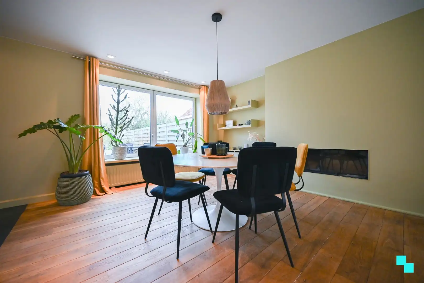 Instapklare ééngezinswoning met vier slaapkamers te Sint-Eloois-Winkel foto 6