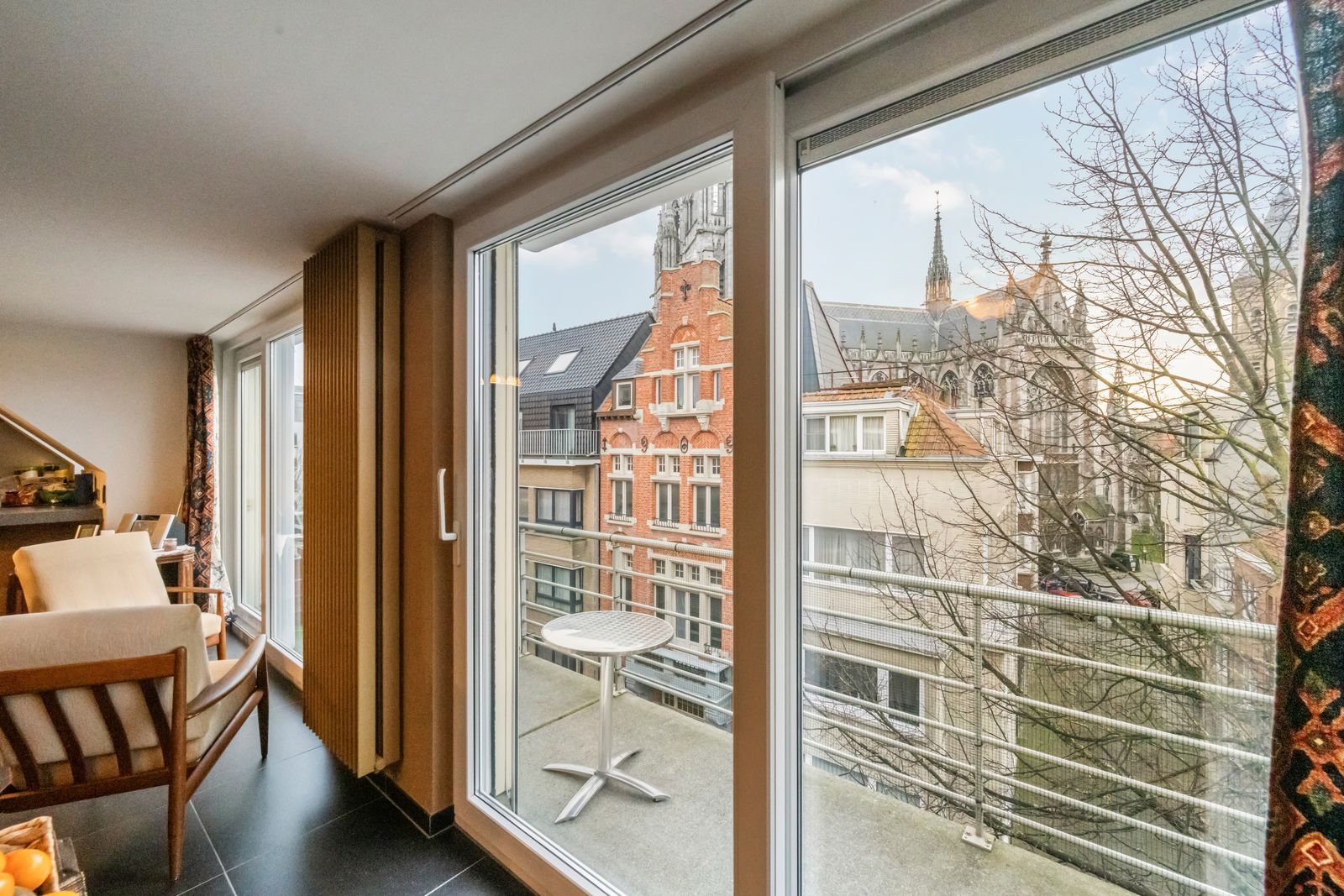 Exclusief appartement met een riante oppervlakte en zonnige terrassen foto 4