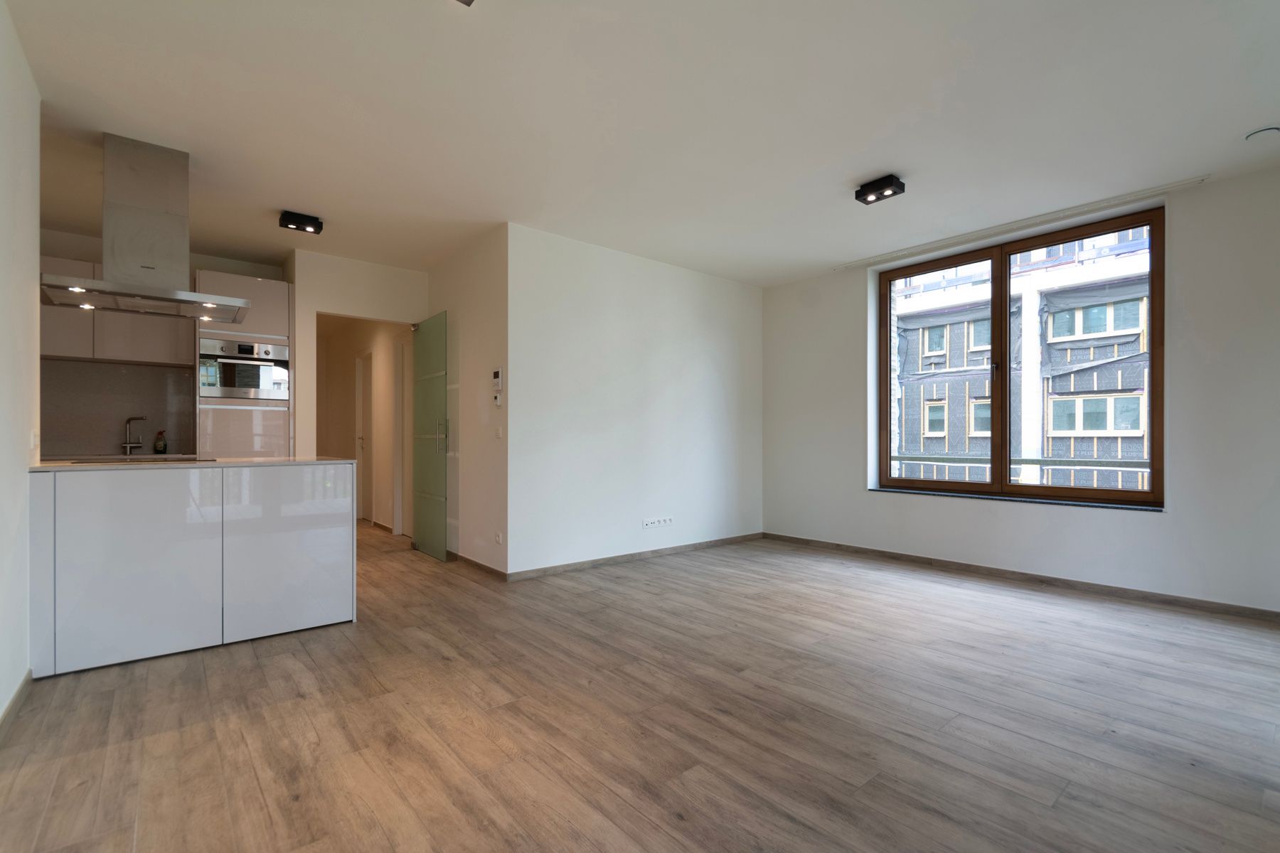 Prachtige 2 slaapkamers appartement met parkzicht foto 5