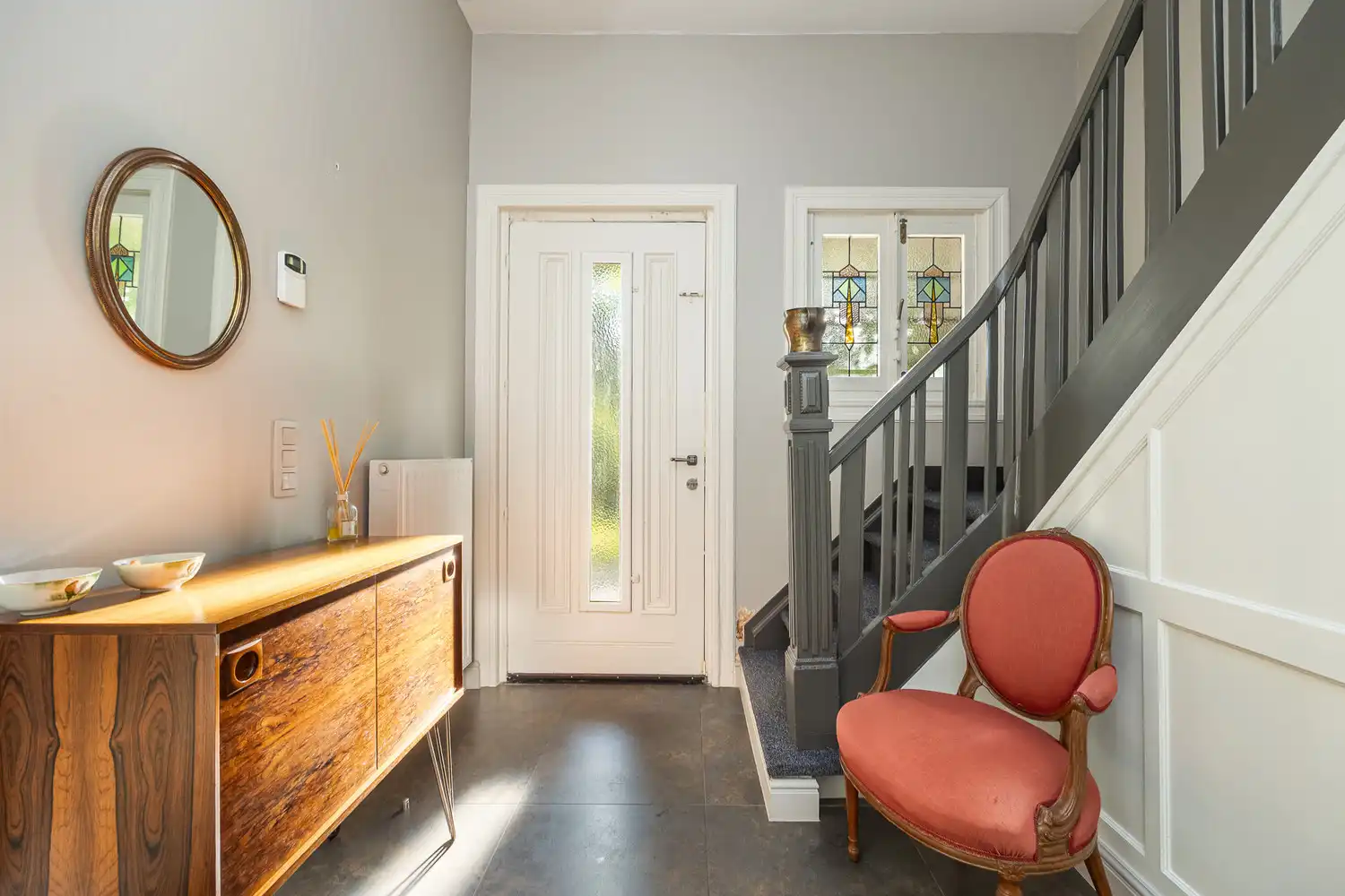 Instapklare en karaktervolle villa op toplocatie, gelegen op een ruim perceel van +-2450m², omgeven door rust, privacy en groen foto 27