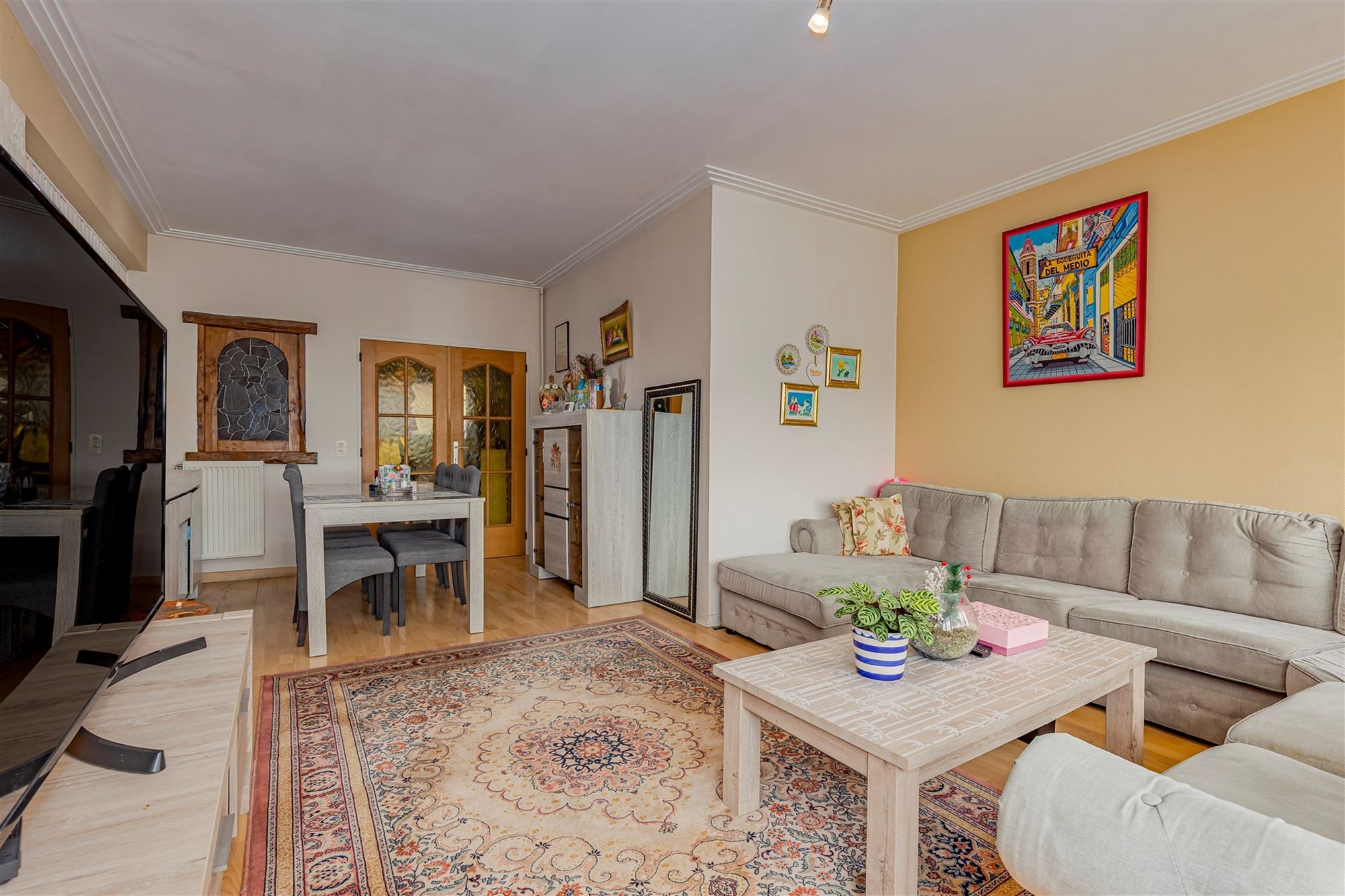 Ruim 3 slpk appartement te Merksem foto 2