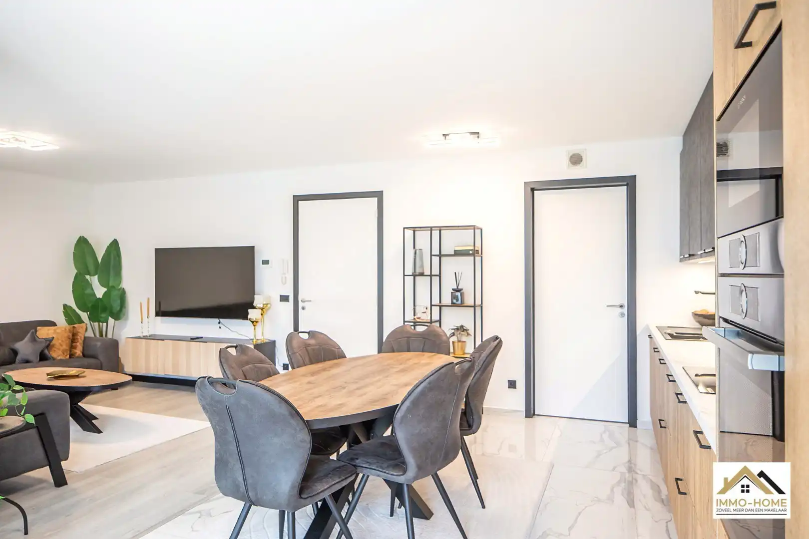 Recent instapklaar appartement op topligging  foto 4