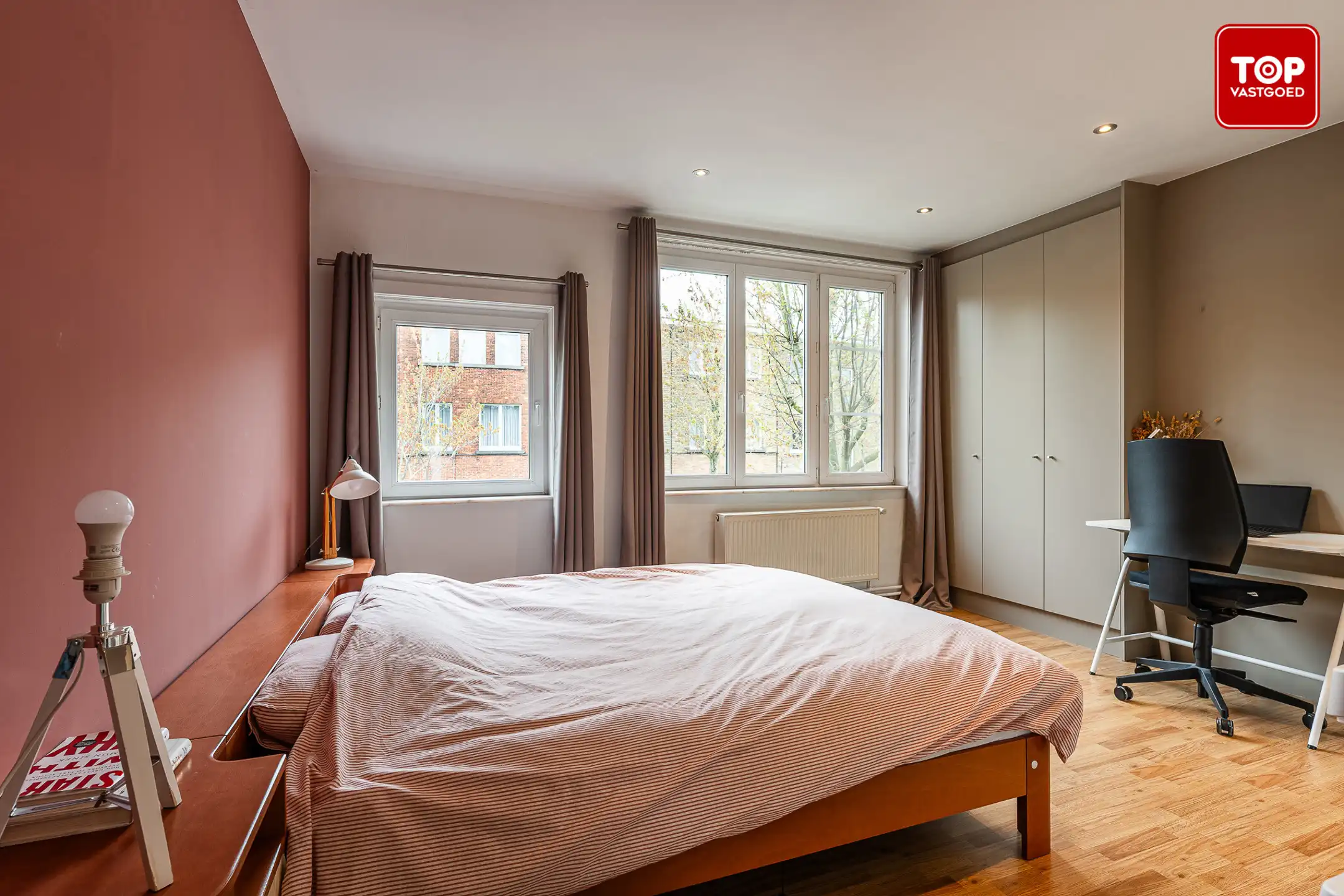 Gezellige instapklare woning met leuke stadskoer.  foto 16