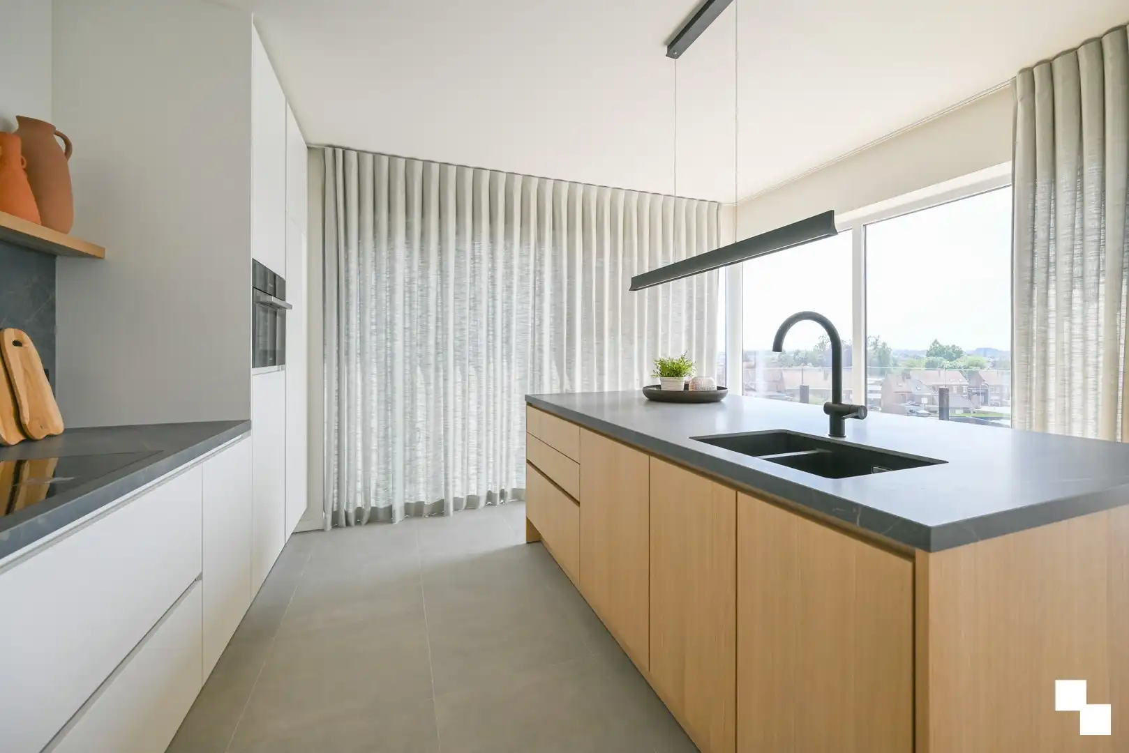 Luxe penthouse nabij centrum Ingelmunster foto 7