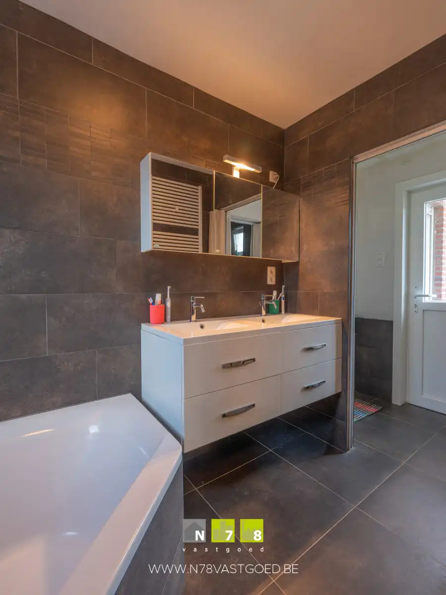 Huis te koop foto 10
