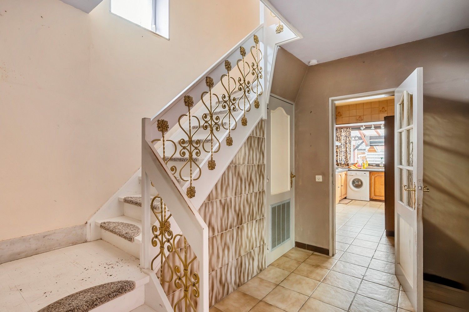 HOB | 3 SLKS | GARAGE foto 2