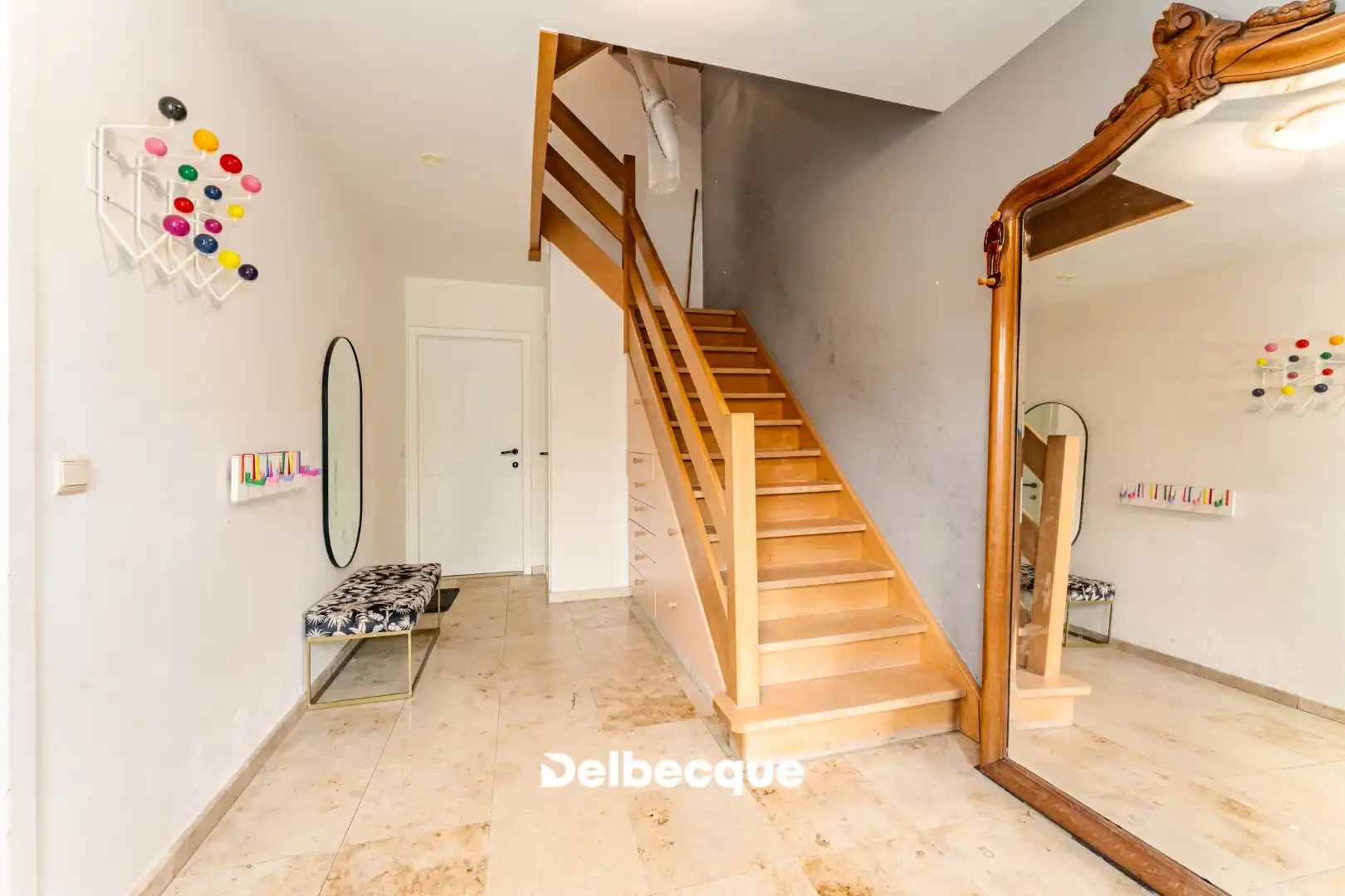 Instapklare bel-étage woning met garage en riante tuin op toplocatie in Assebroek foto 4