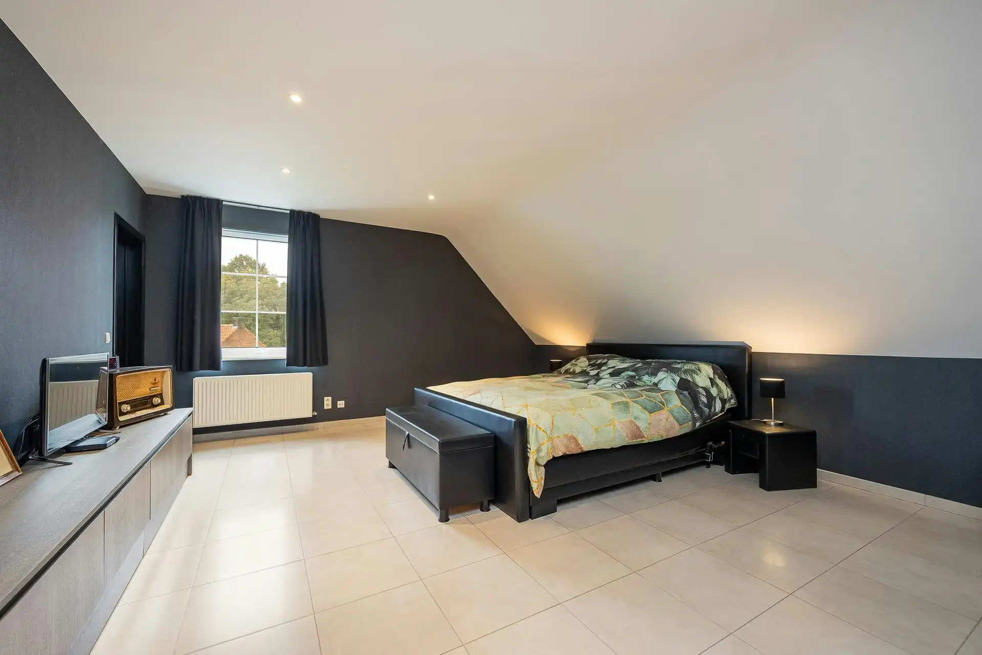 gerenoveerd huis met zwembad op 17 are te koop in Kasterlee foto 24