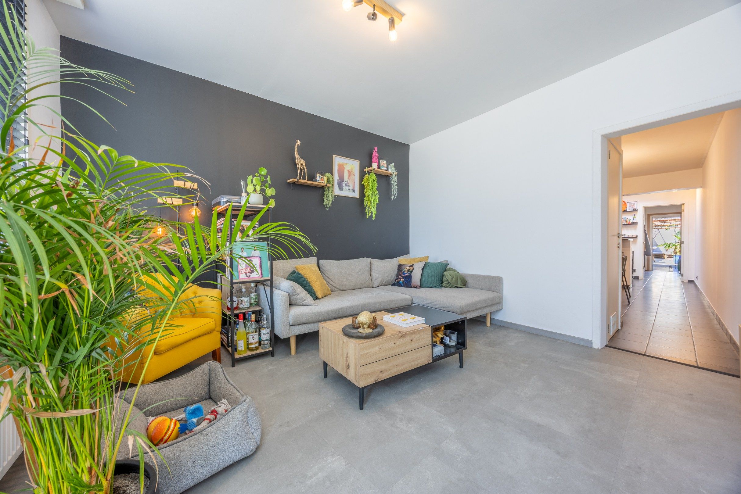 INSTAPKLARE WONING MET TUIN foto 2