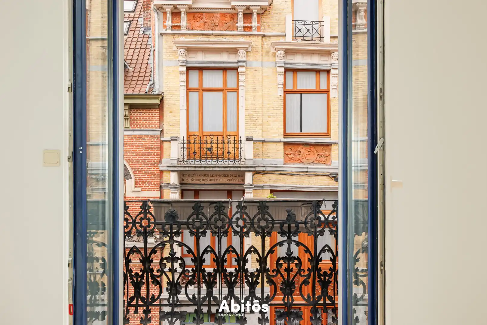 Uniek triplex-appartement met 3 slaapkamers en prachtig uitzicht in hartje Gent foto 7