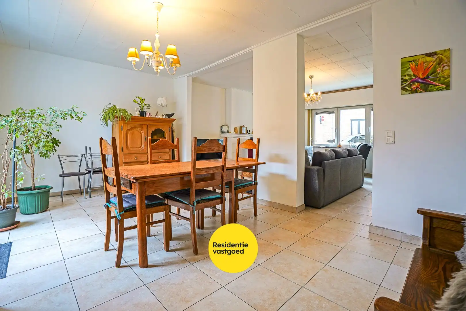 Instapklare woning in hartje Diksmuide, met zicht op het stadspark! foto 4