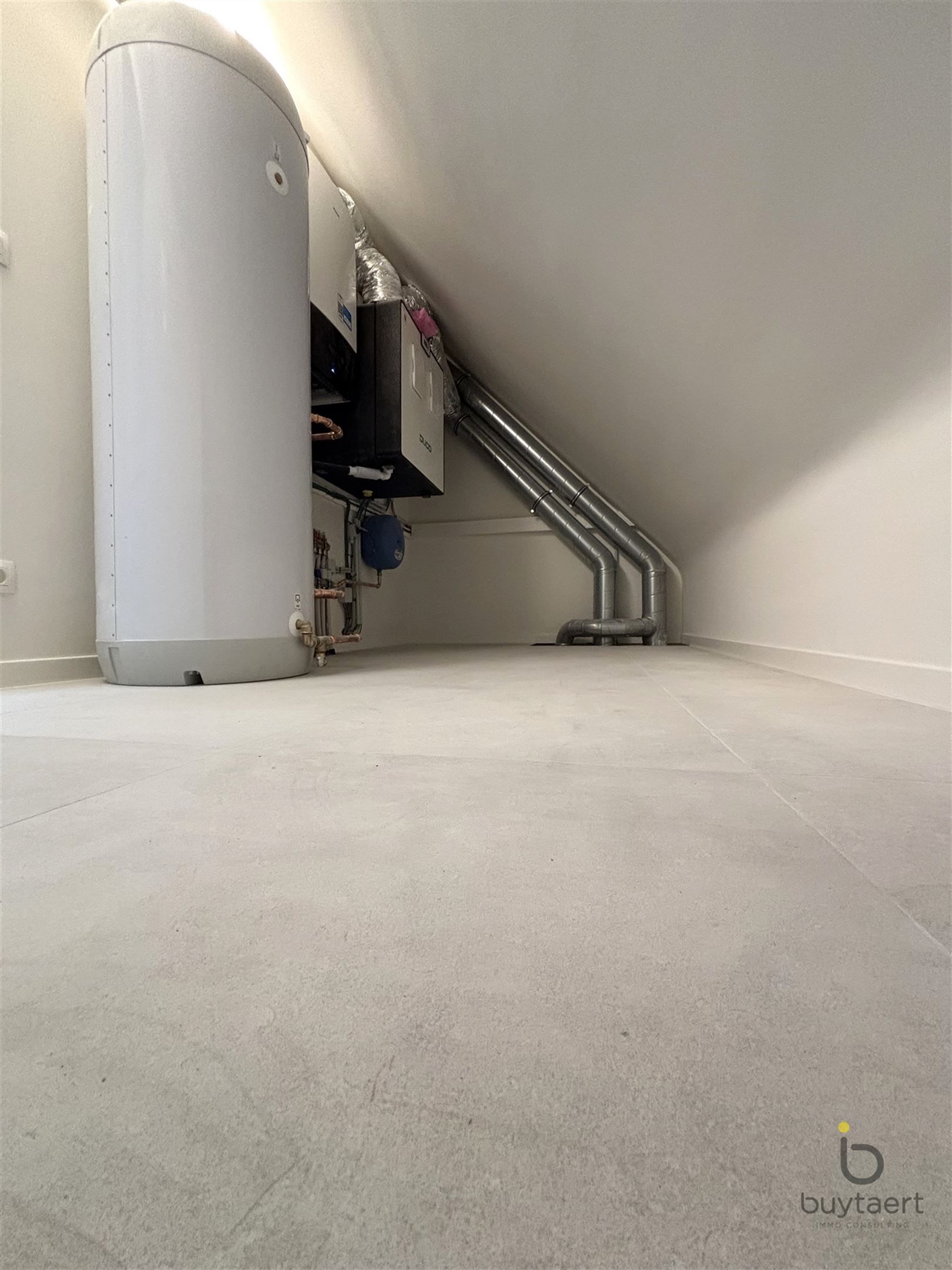 Duurzaam en stijlvolle nieuwbouw rijwoning + tuin! foto 21