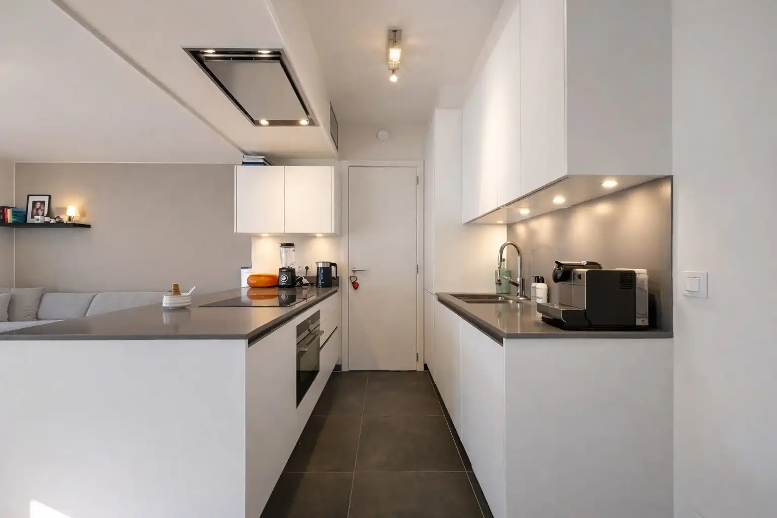 Appartement in villa-residentie met parkeerplaats inbegrepen foto 7